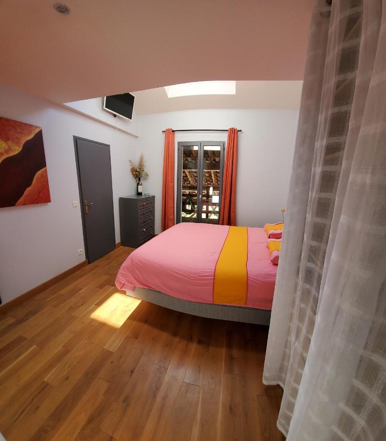Chambres A La Campagne Moirans Exteriör bild