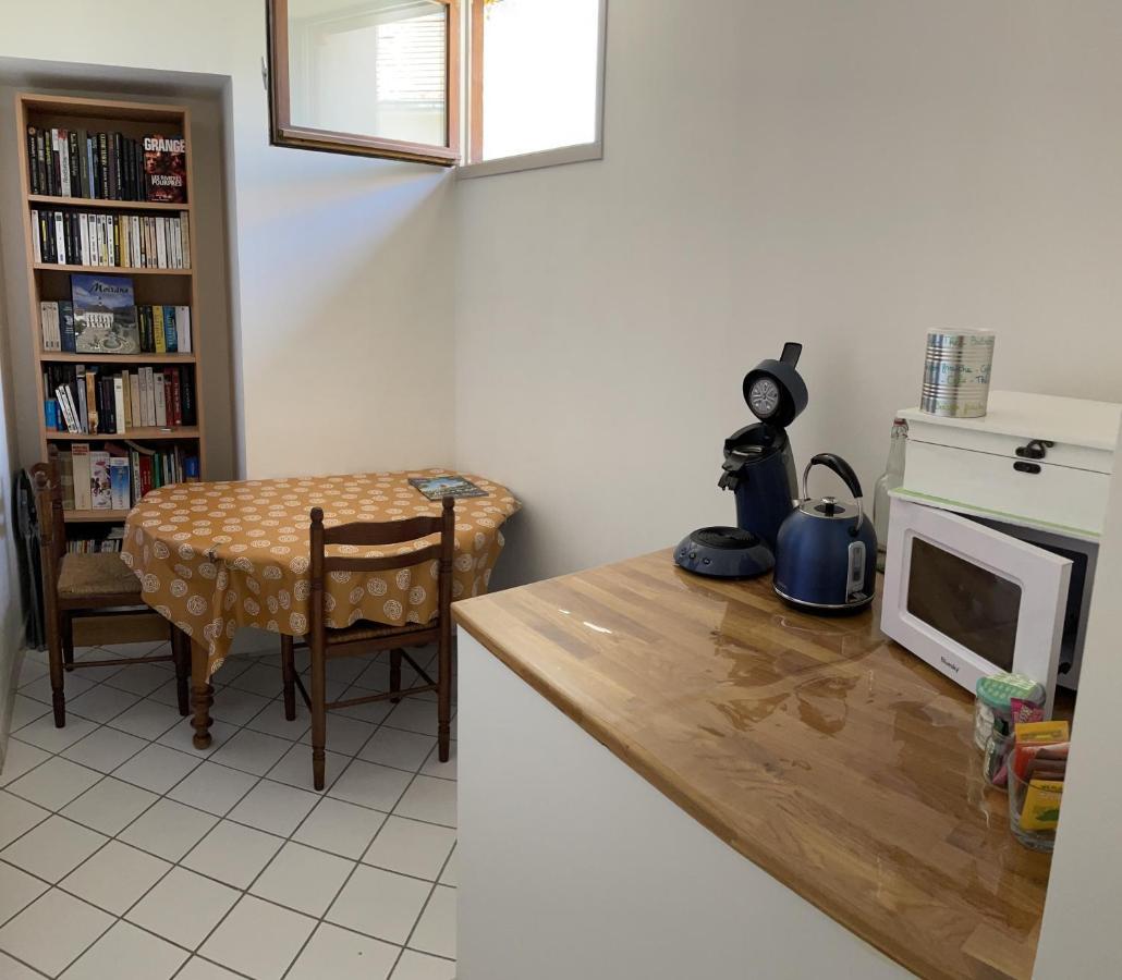 Chambres A La Campagne Moirans Exteriör bild